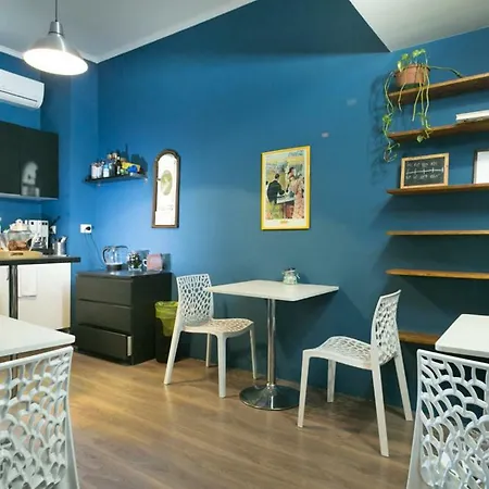 16 Relais 2* Rome